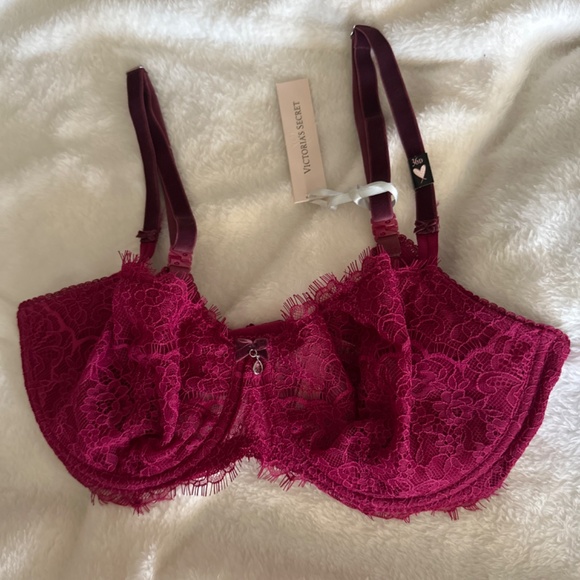 VS Bra - Picture 4 of 5